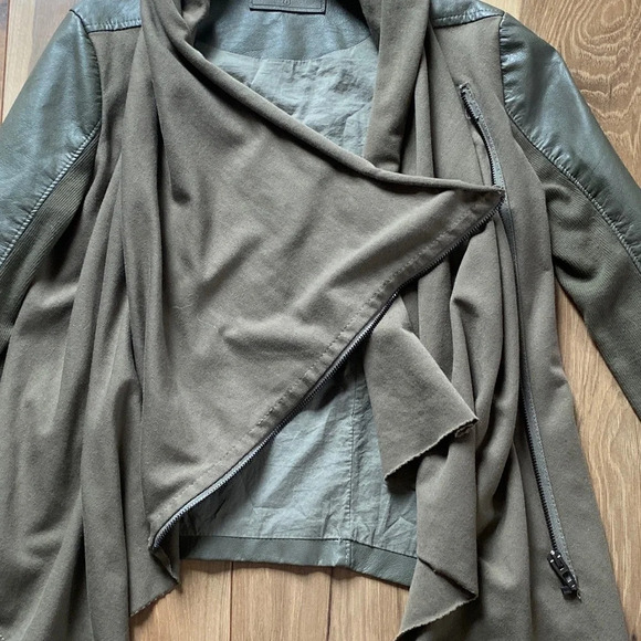 Blank NYC Draped Faux Leather Asymmetrical Jacket Olive Green S - Picture 4 of 11